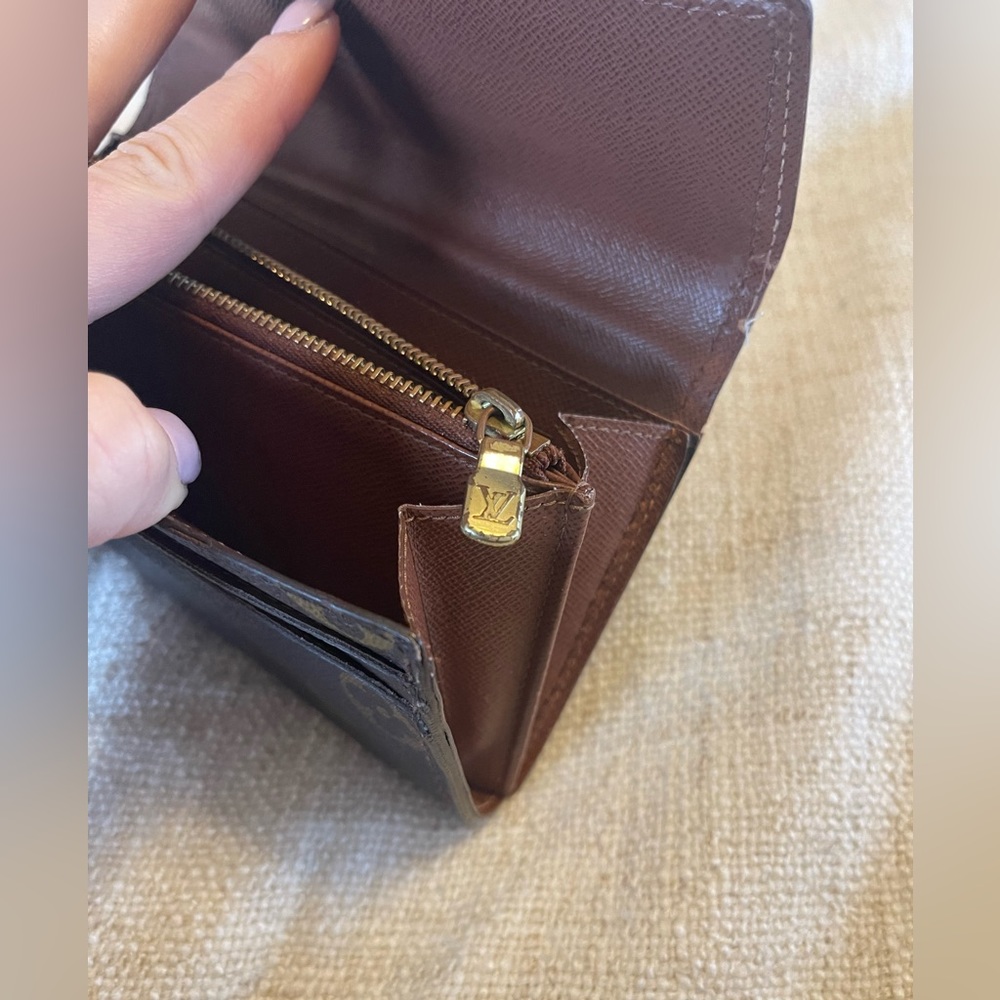 Louis Vuitton | Wallet | Authentic | - Picture 4 of 11